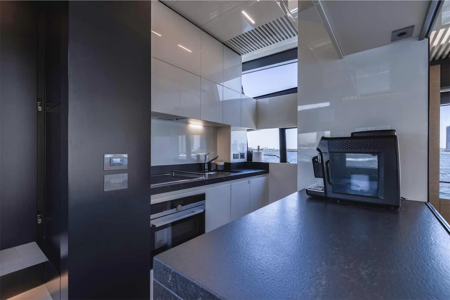 Yacht gallery image
