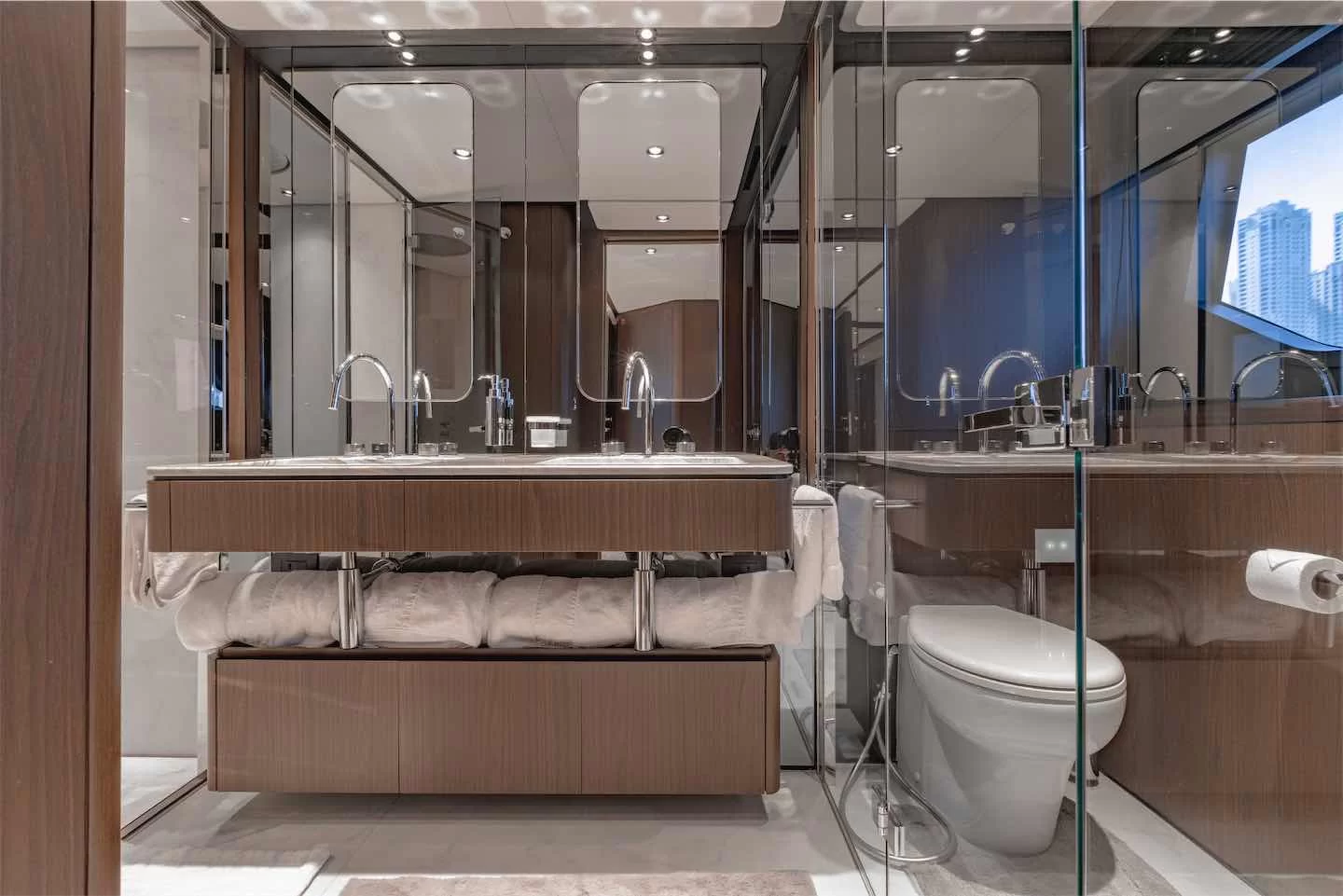 Yacht gallery image