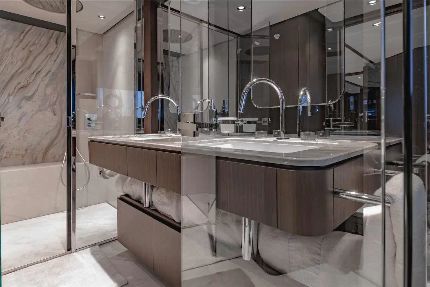 Yacht gallery image