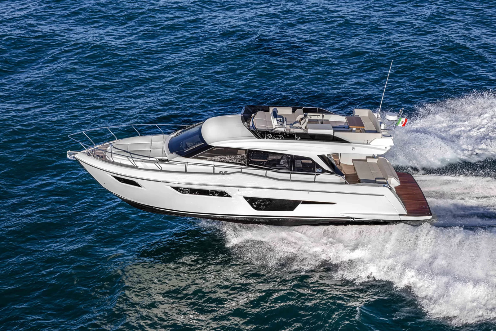 Yacht gallery image