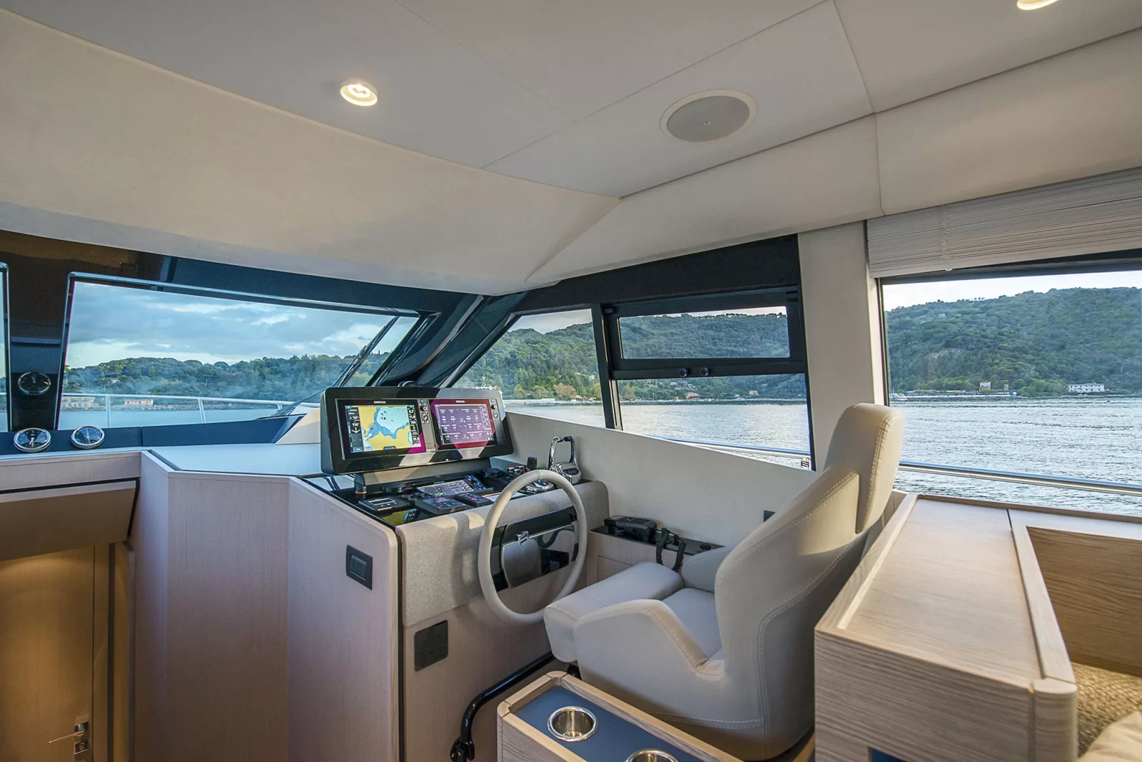 Yacht gallery image