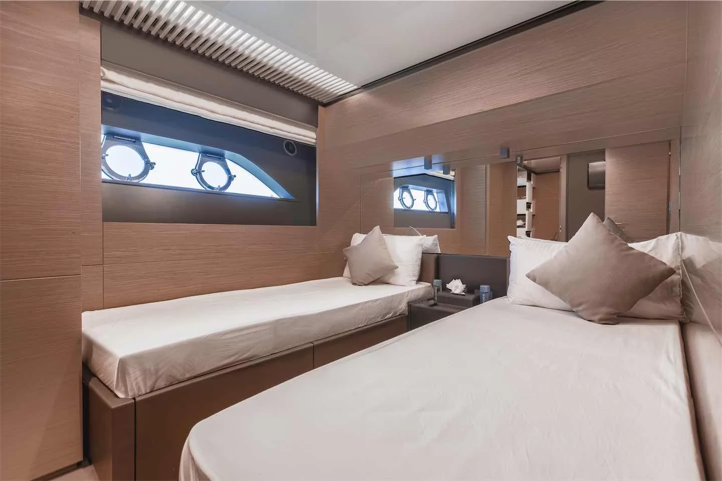 Yacht gallery image