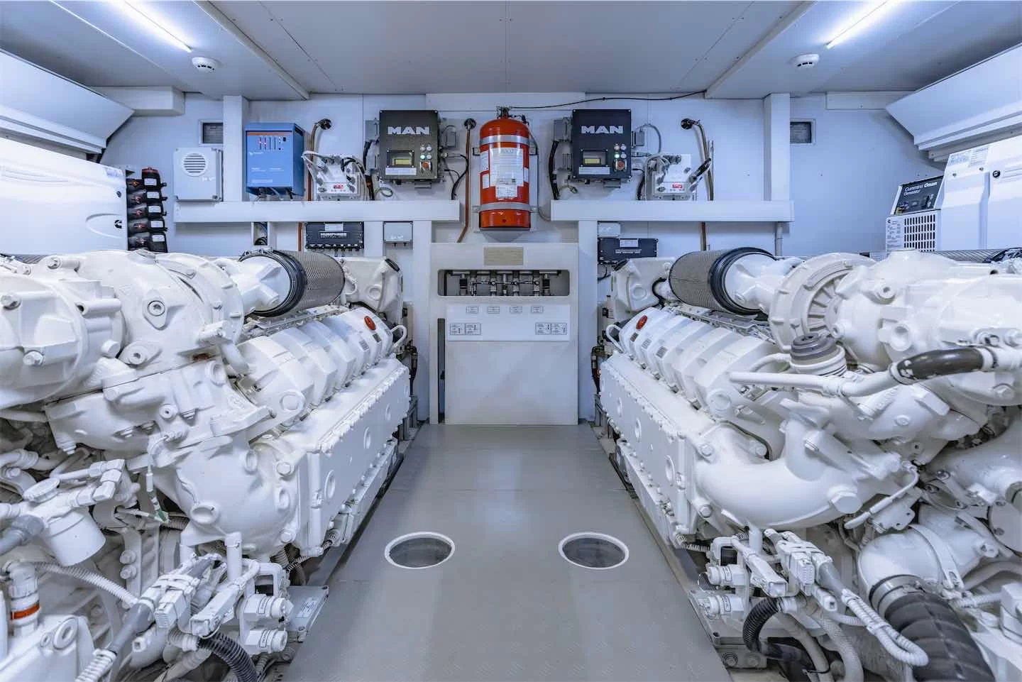 Yacht gallery image