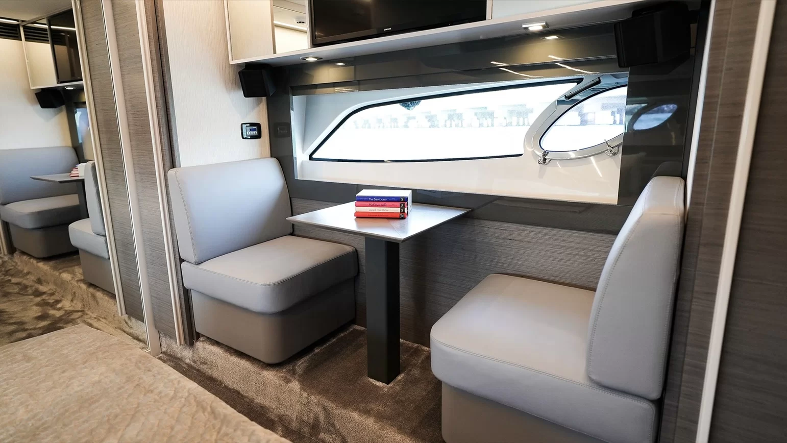 Yacht gallery image