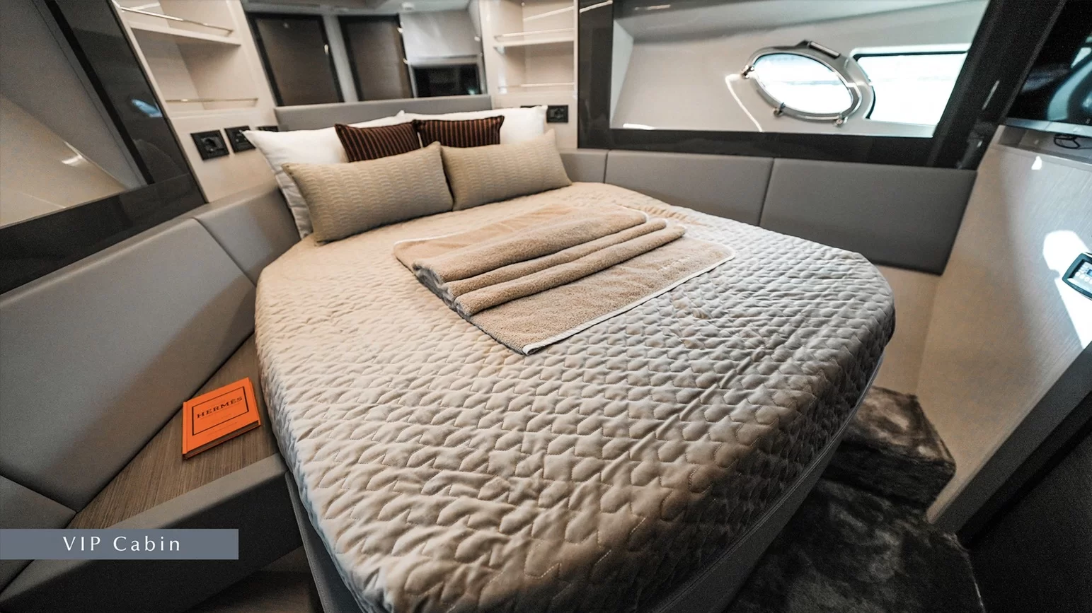 Yacht gallery image