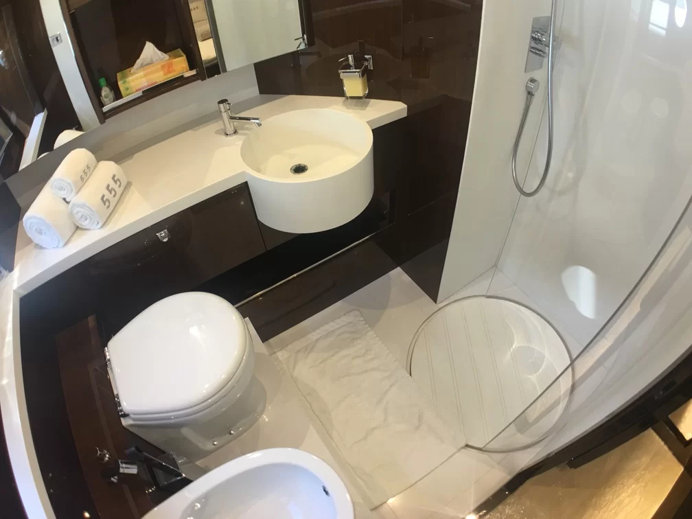 Yacht gallery image