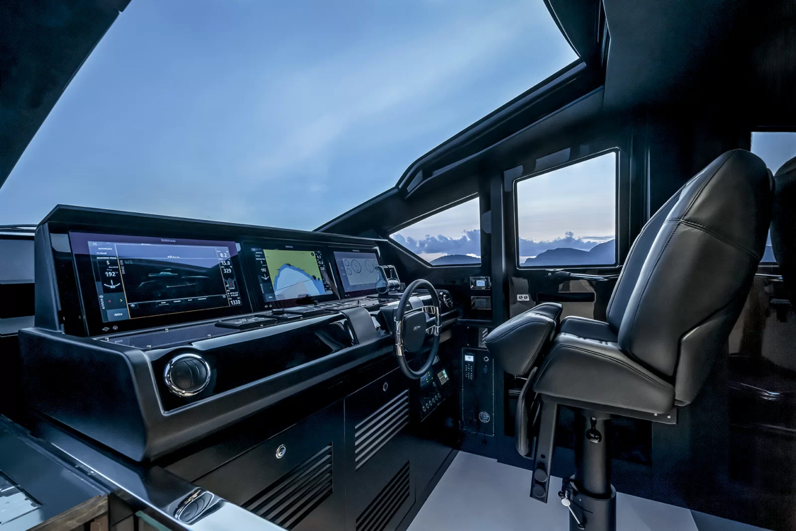 Yacht gallery image