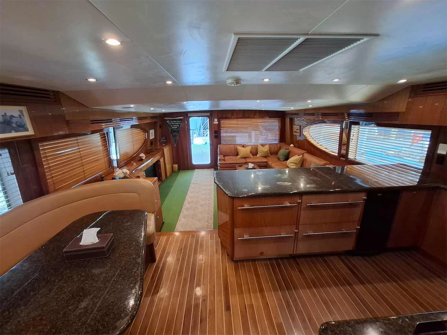 Yacht gallery image