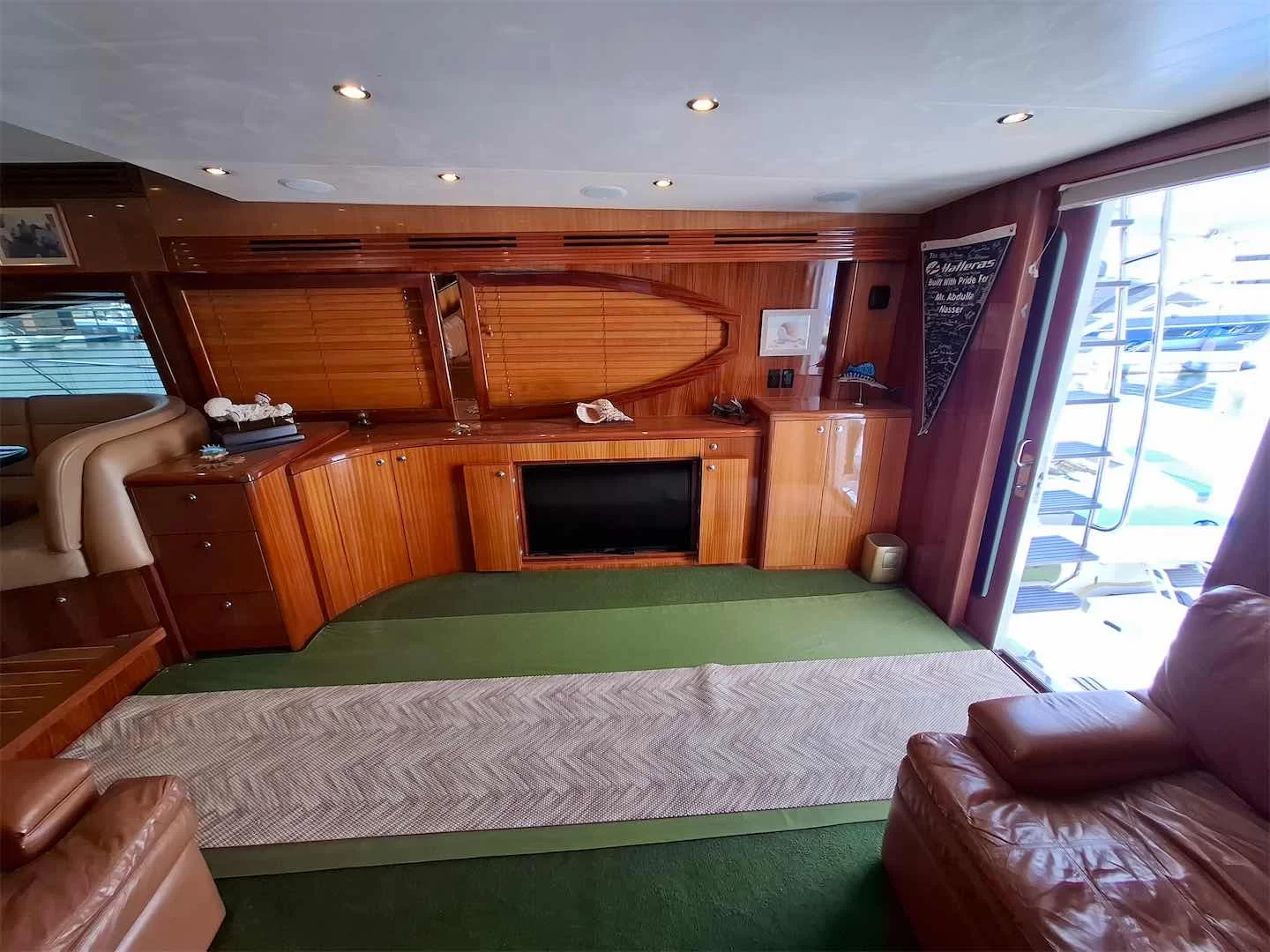 Yacht gallery image