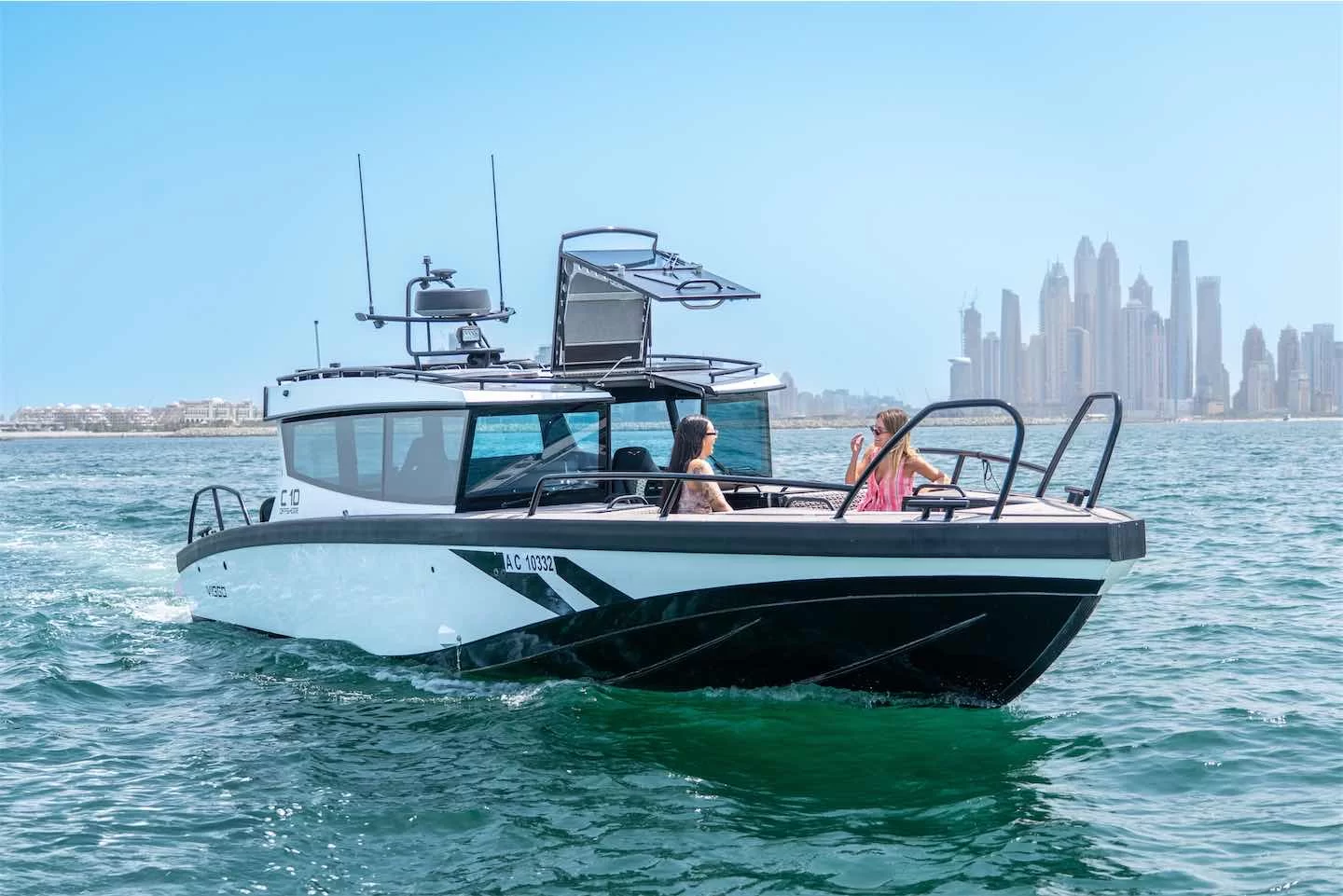 Yacht gallery image