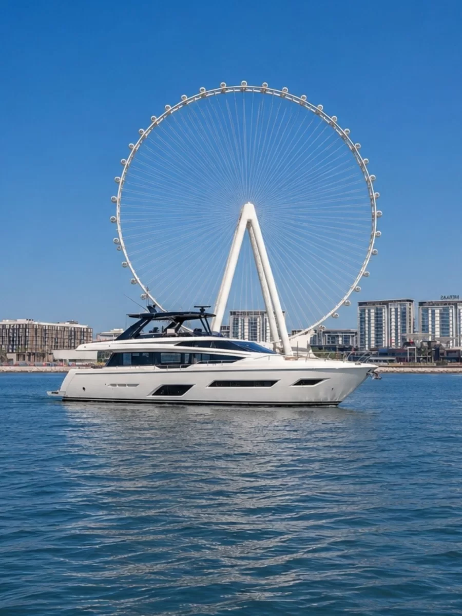 FERRETTI YACHTS 780